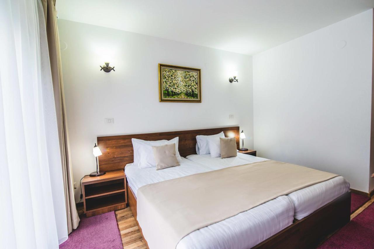 Hotel Class เบรโซย ภายนอก รูปภาพ